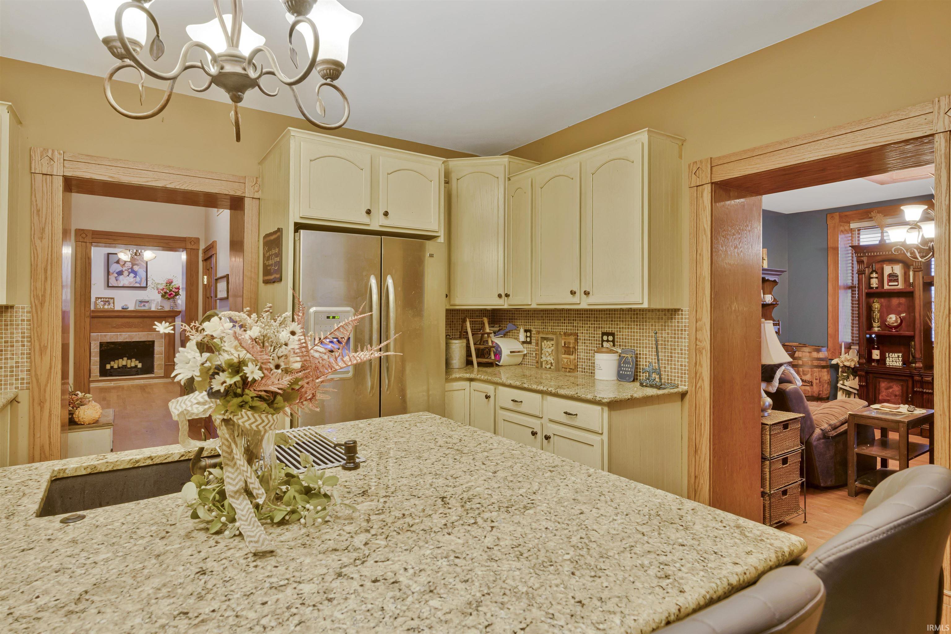 917 Mill Street Mount Vernon, IN 47620 - Photo 7 of 36