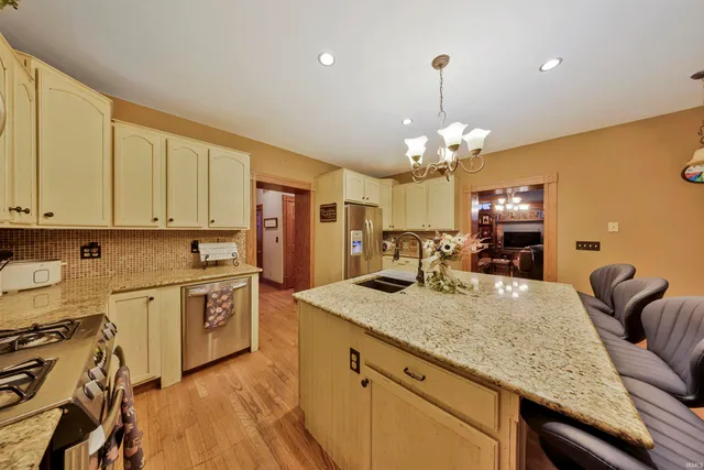 $399,900 | 917 Mill Street, Mount Vernon, IN 47620