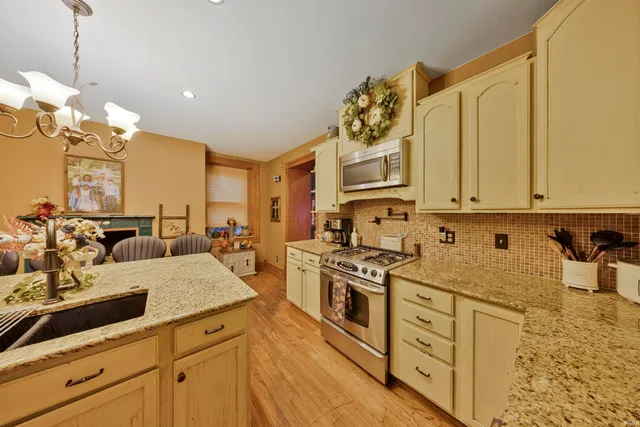 $399,900 | 917 Mill Street, Mount Vernon, IN 47620