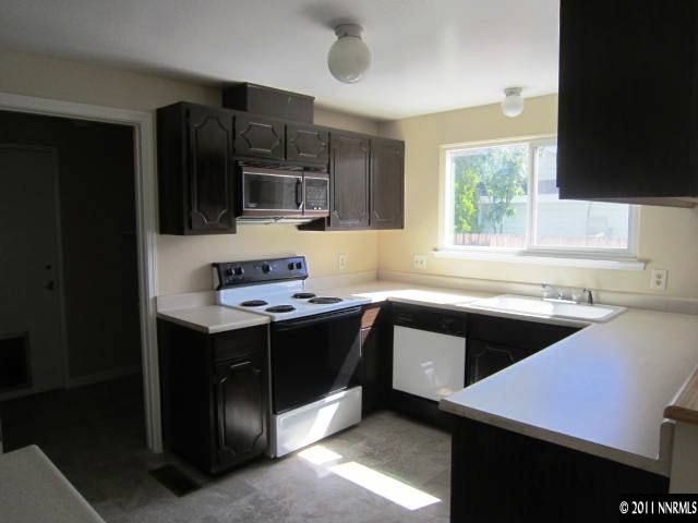 4130 Spring Drive Reno, NV 89502 - Photo 2 of 11 Photo 2