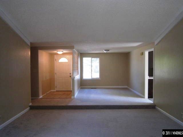 4130 Spring Drive Reno, NV 89502 - Photo 5 of 11 Photo 5