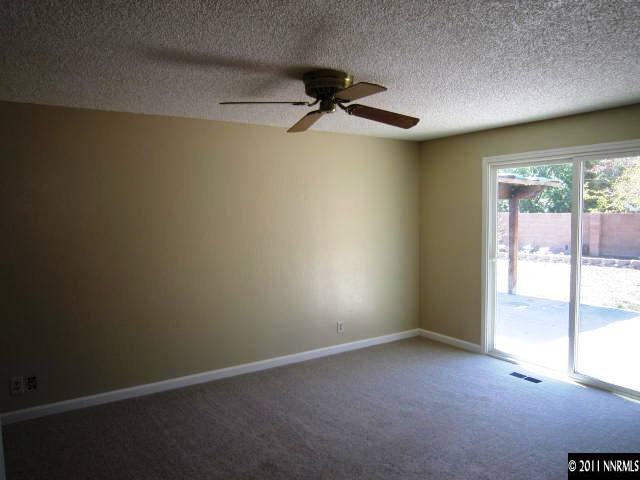 4130 Spring Drive Reno, NV 89502 - Photo 7 of 11 Photo 7