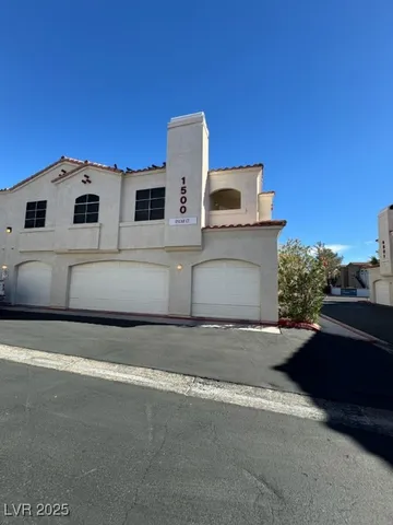 $1,795 | 1500 Oscar Court, Unit 104, Las Vegas, NV 89146