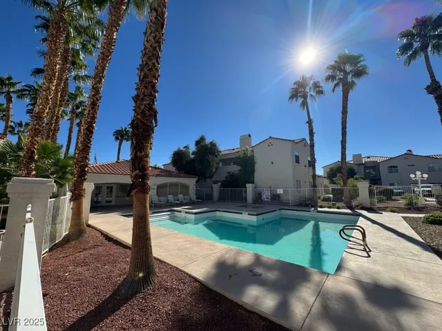 $1,795 | 1500 Oscar Court, Unit 104, Las Vegas, NV 89146