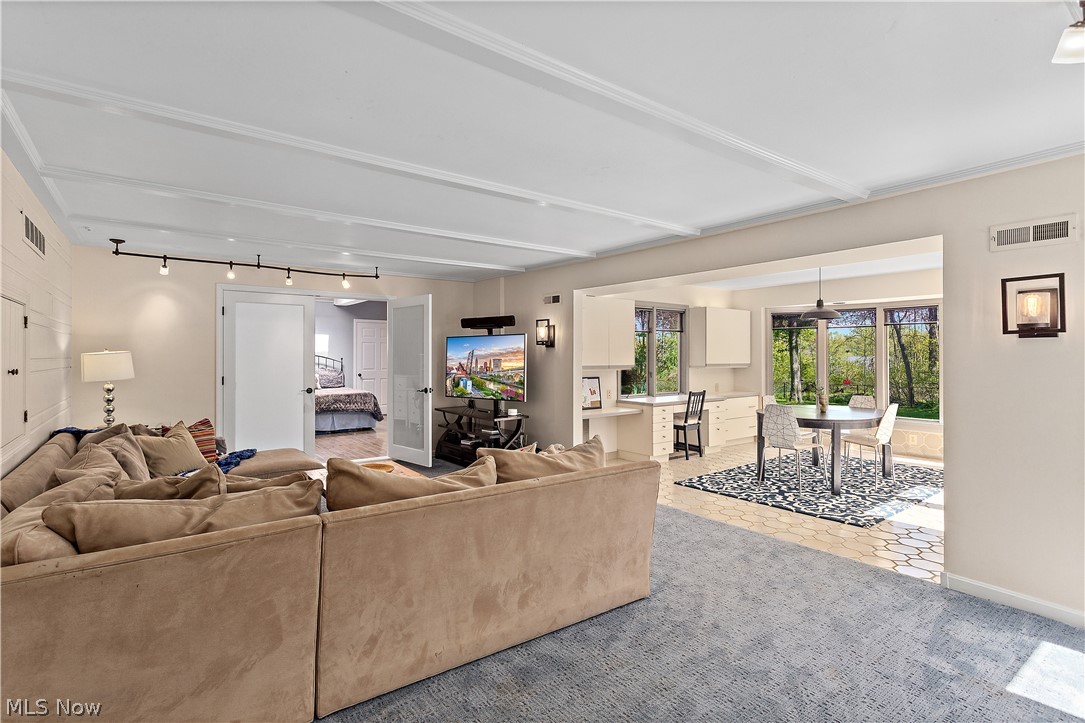 27976 Belgrave Road Cleveland, OH 44124 - Photo 24 of 35 Gallery Image 24