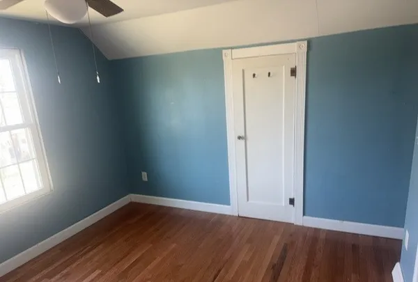 $114,900 | 107 North 3rd Street, Irvington, IL 62848