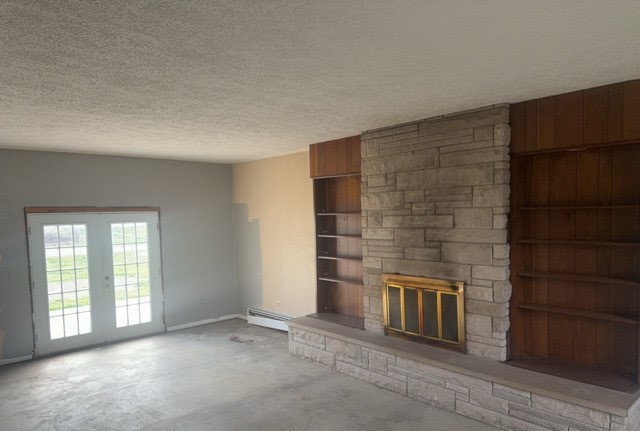 107 North 3rd Street Irvington, IL 62848 - Photo 2 of 20