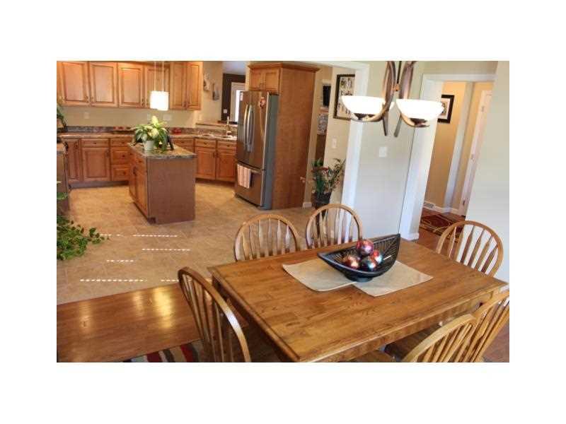 148 York Way Monaca, PA 15061 - Photo 4 of 25 Dining Room. Want your kitchen to flow into your dining area? Check!