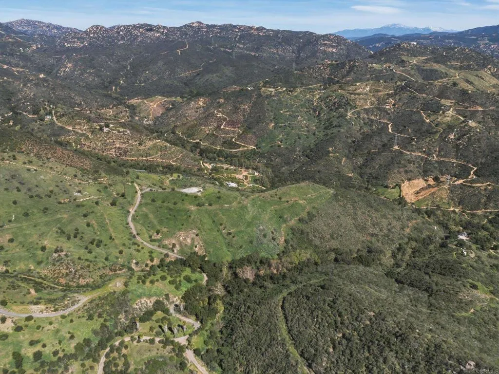 10148 Alex Fallbrook, CA 92028 - Photo 16 of 22 a view of a city with mountain view