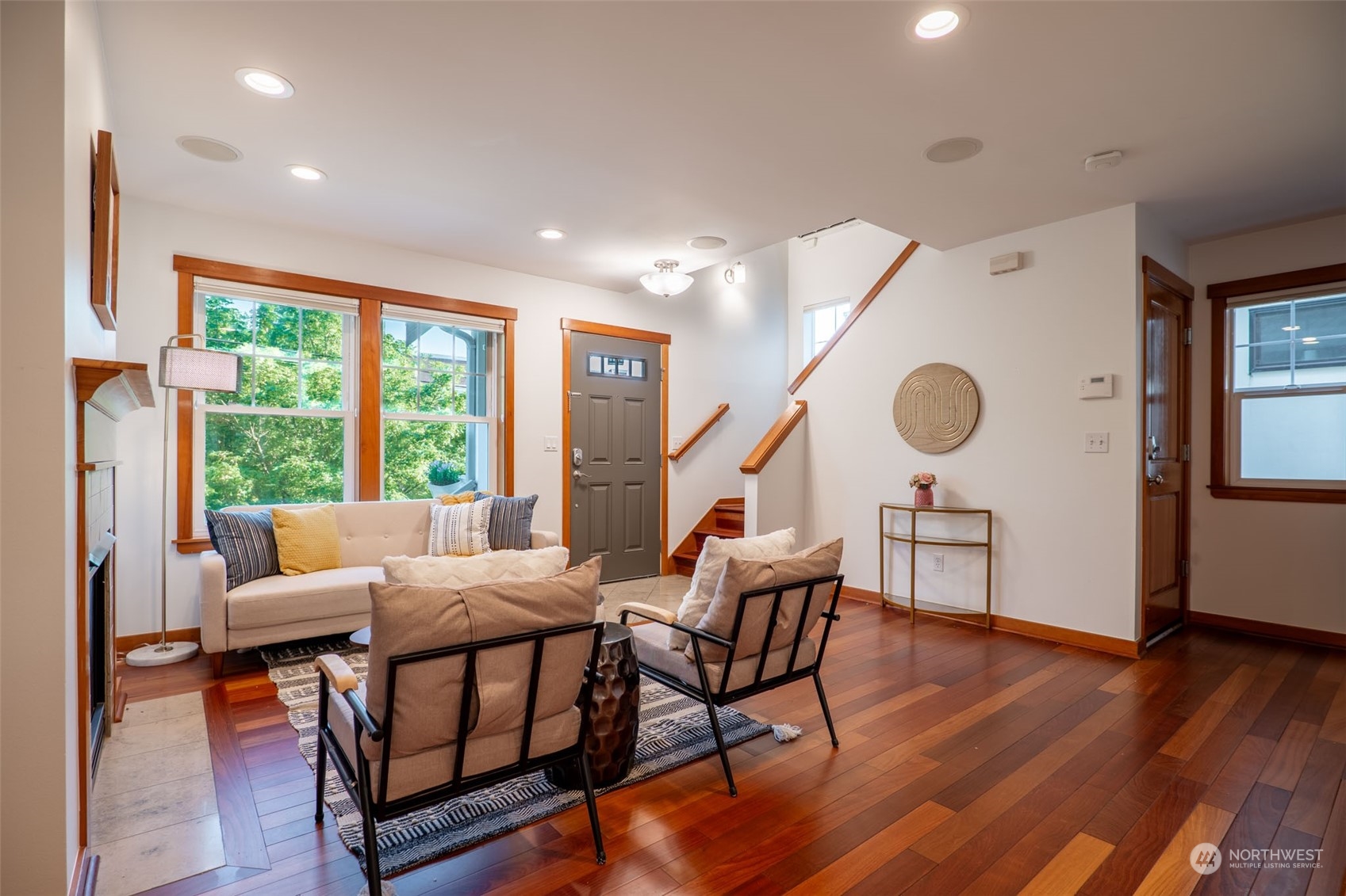 1614 North 46th Street, Unit A Seattle, WA 98103 - Photo 5 of 34