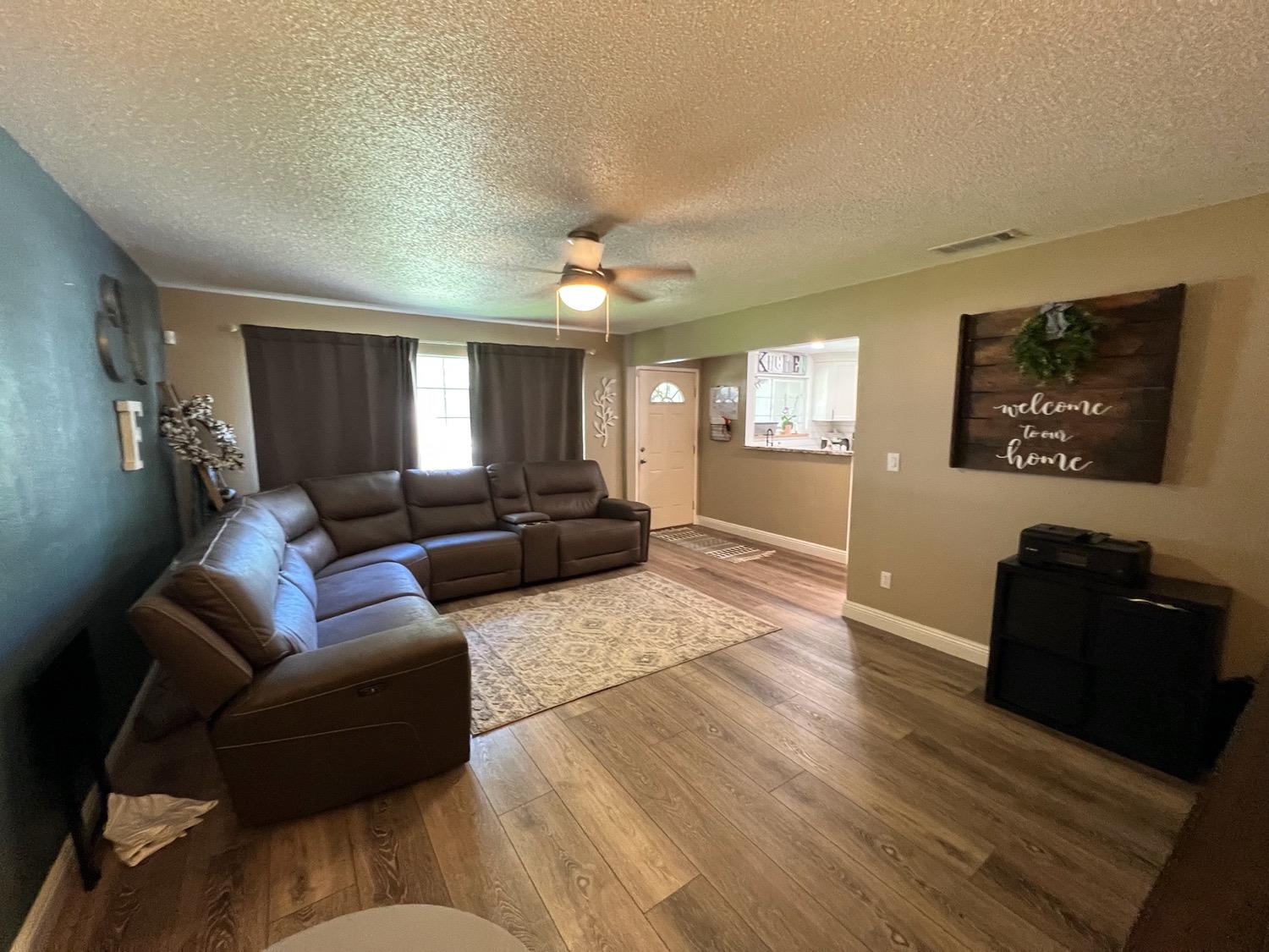 3156 Nottingham Avenue Merced, CA 95340 - Photo 6 of 31 Gallery Image 6