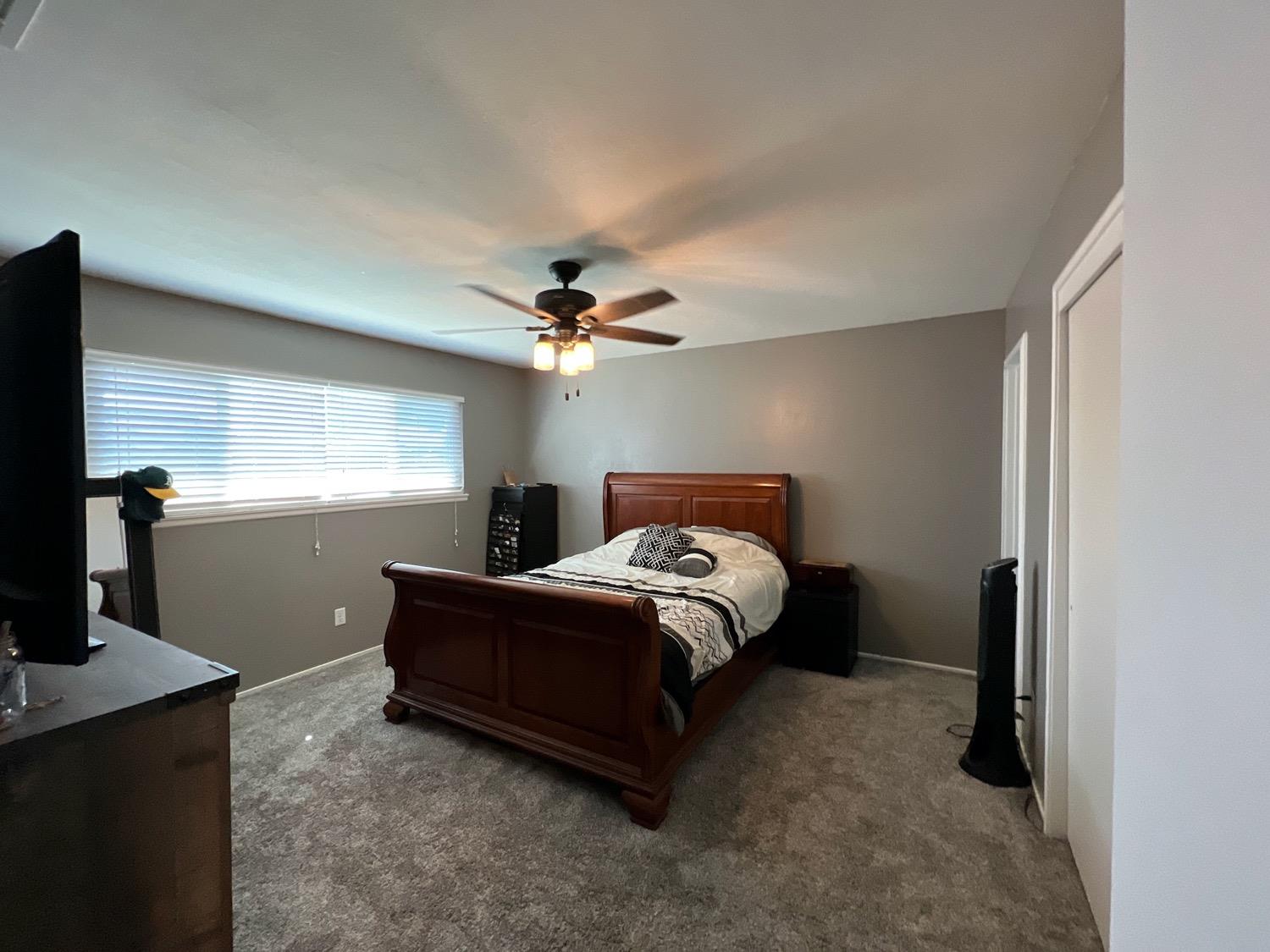 3156 Nottingham Avenue Merced, CA 95340 - Photo 8 of 31 Gallery Image 8
