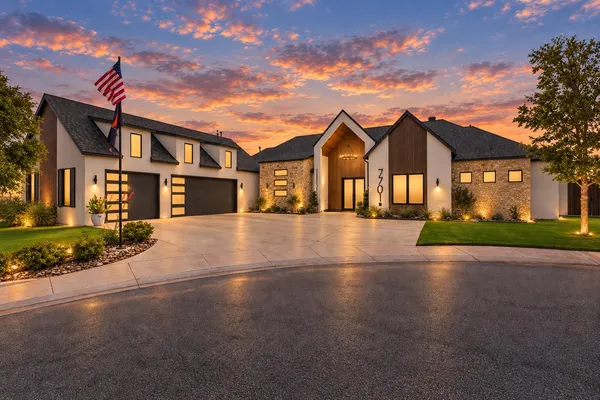 $1,390,000 | 7701 46th Street, Lubbock, TX 79407
