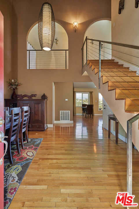 2150 Beech Knoll Road Los Angeles, CA 90046 - Photo 6 of 43
