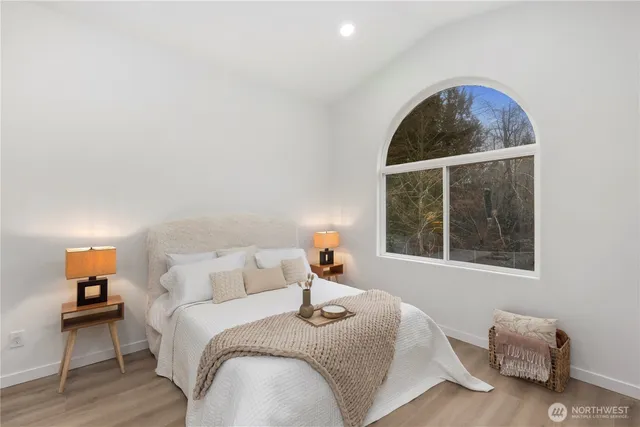 $849,950 | 15604 48th Place West, Edmonds, WA 98026