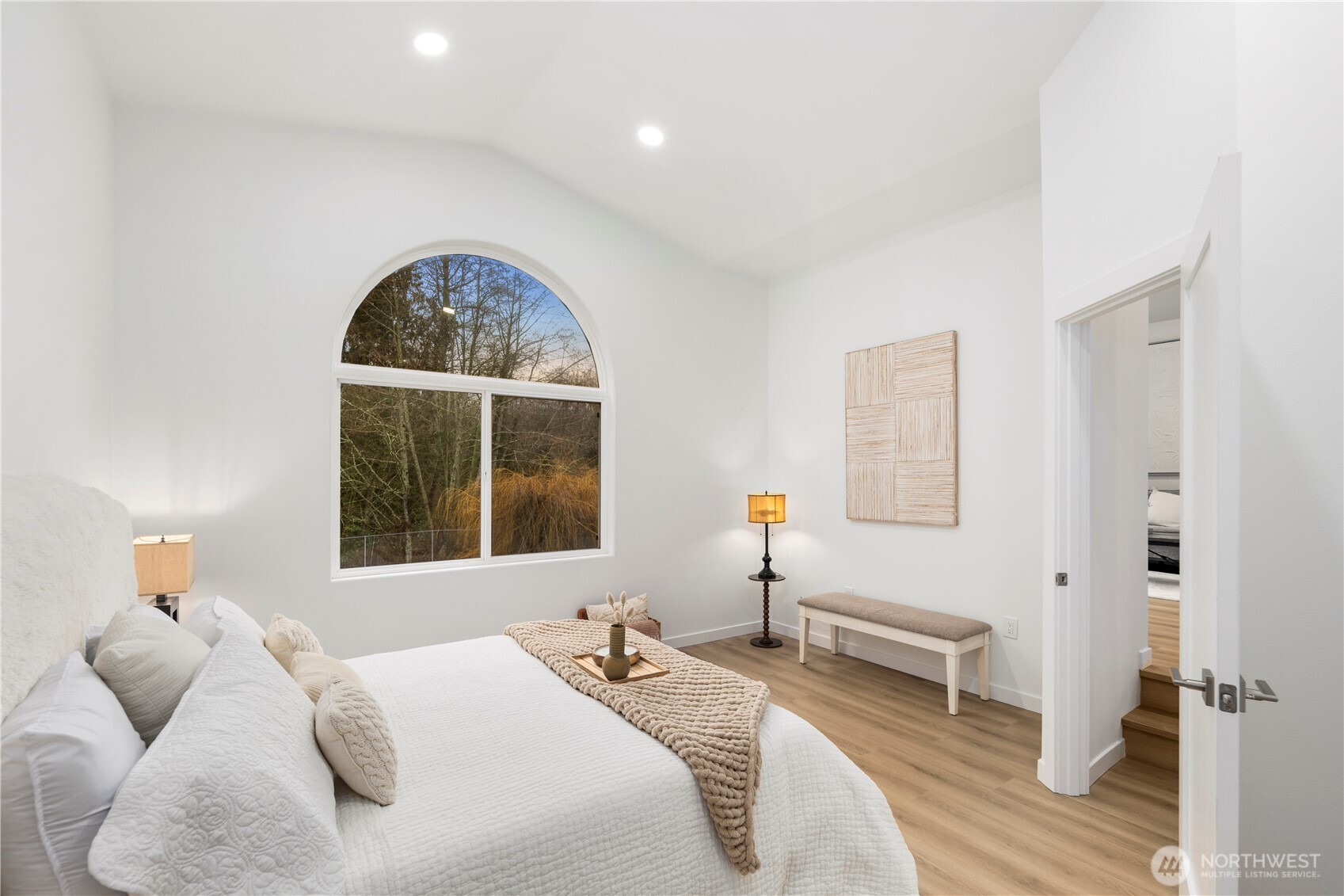 15604 48th Place West Edmonds, WA 98026 - Photo 15 of 32