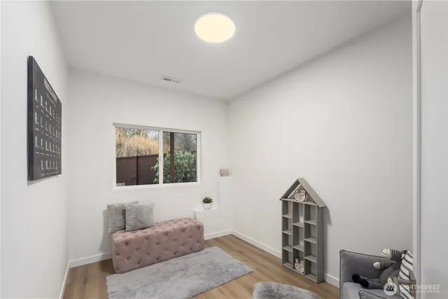 $849,950 | 15604 48th Place West, Edmonds, WA 98026