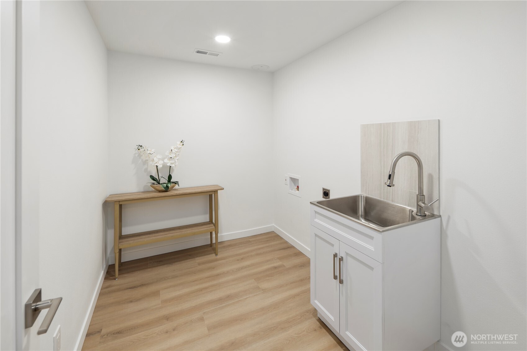 15604 48th Place West Edmonds, WA 98026 - Photo 25 of 32