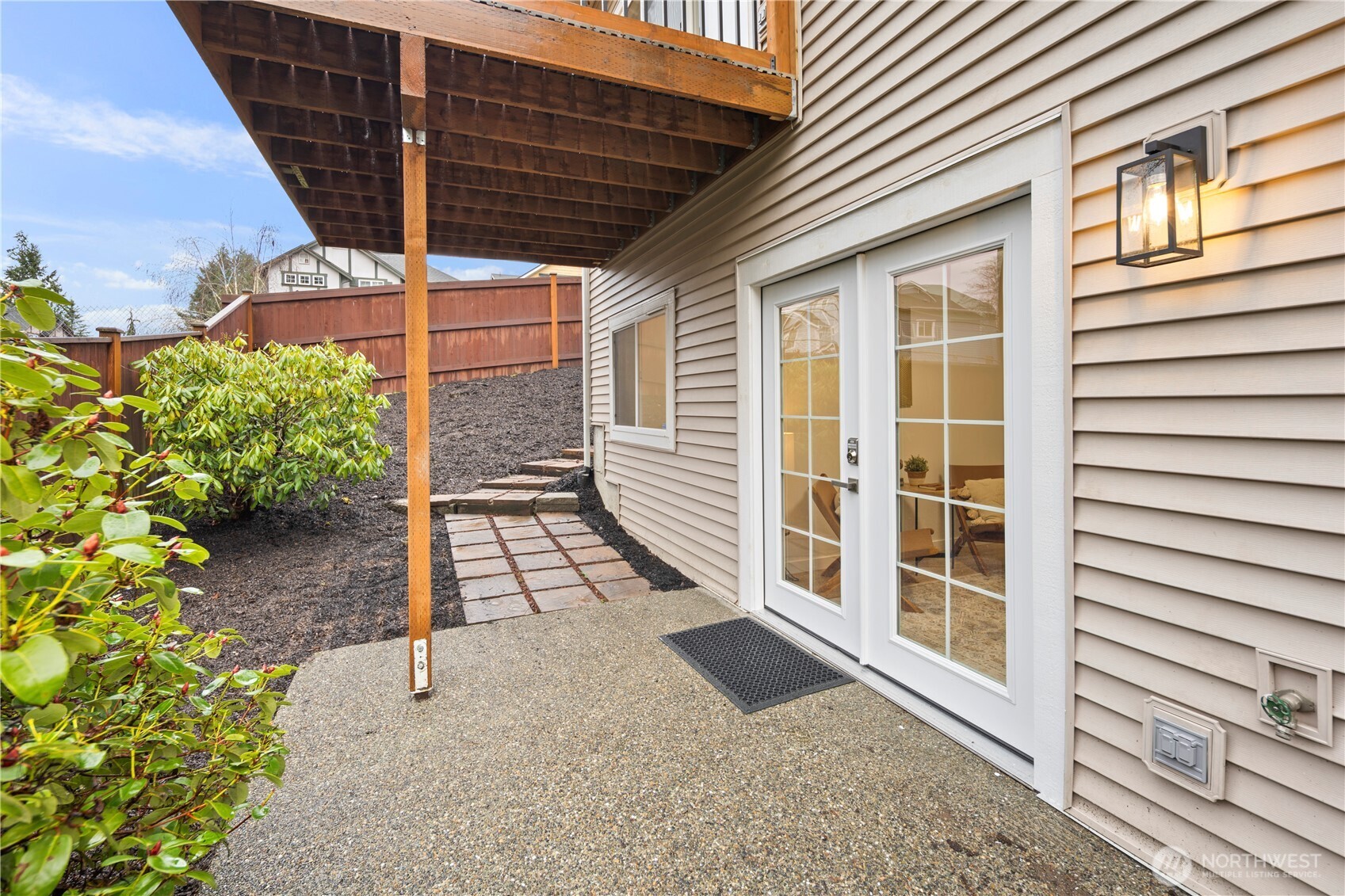 15604 48th Place West Edmonds, WA 98026 - Photo 27 of 32