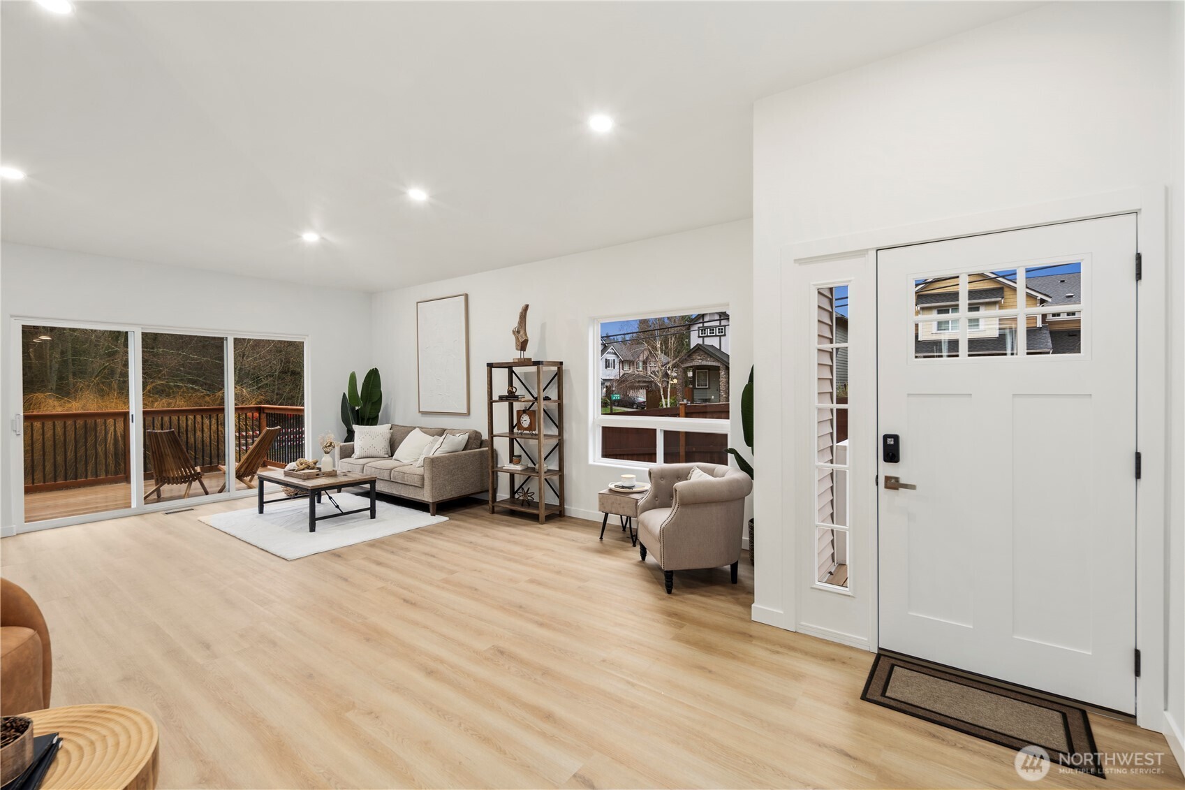 15604 48th Place West Edmonds, WA 98026 - Photo 6 of 32