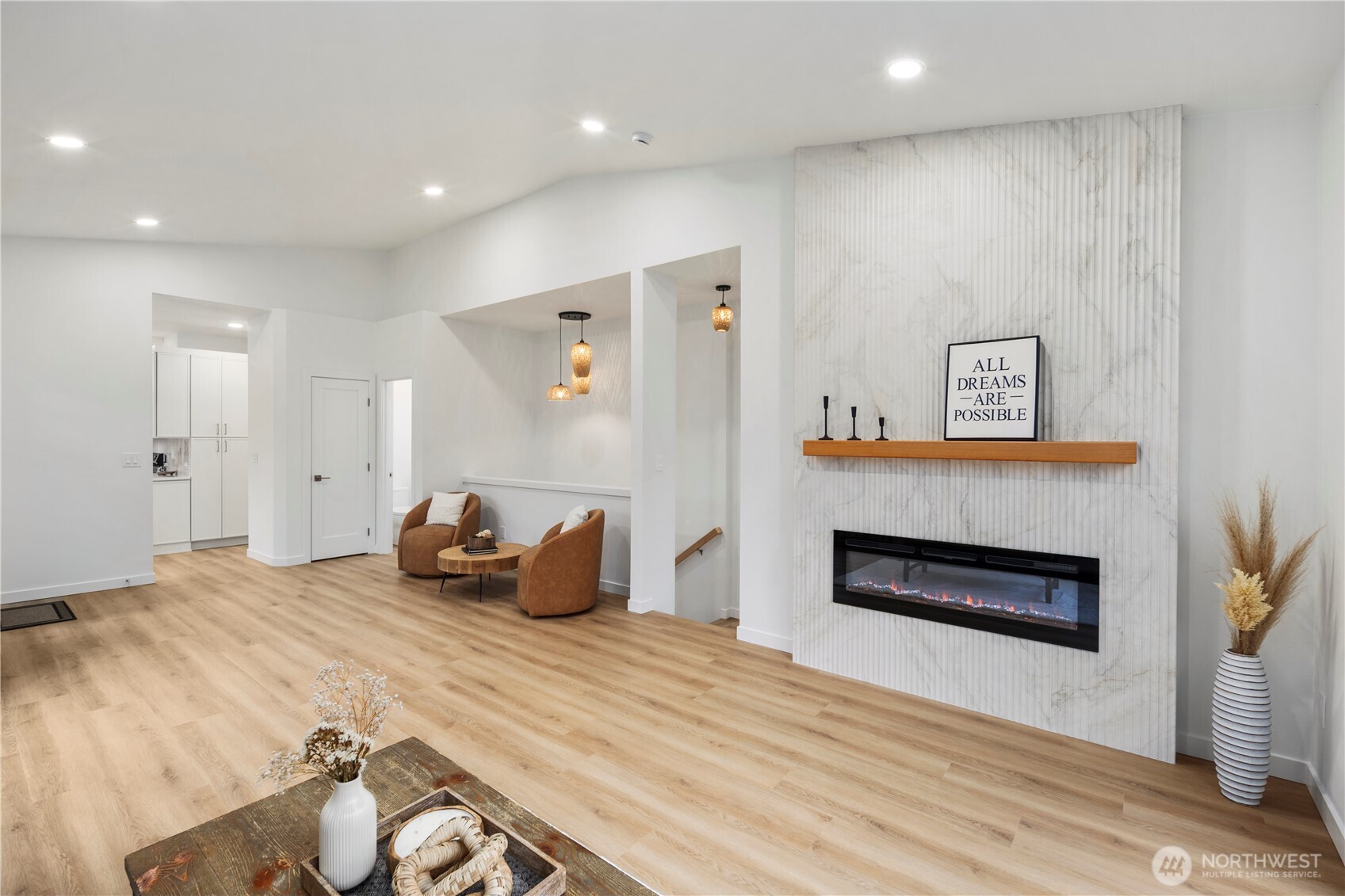 15604 48th Place West Edmonds, WA 98026 - Photo 7 of 32