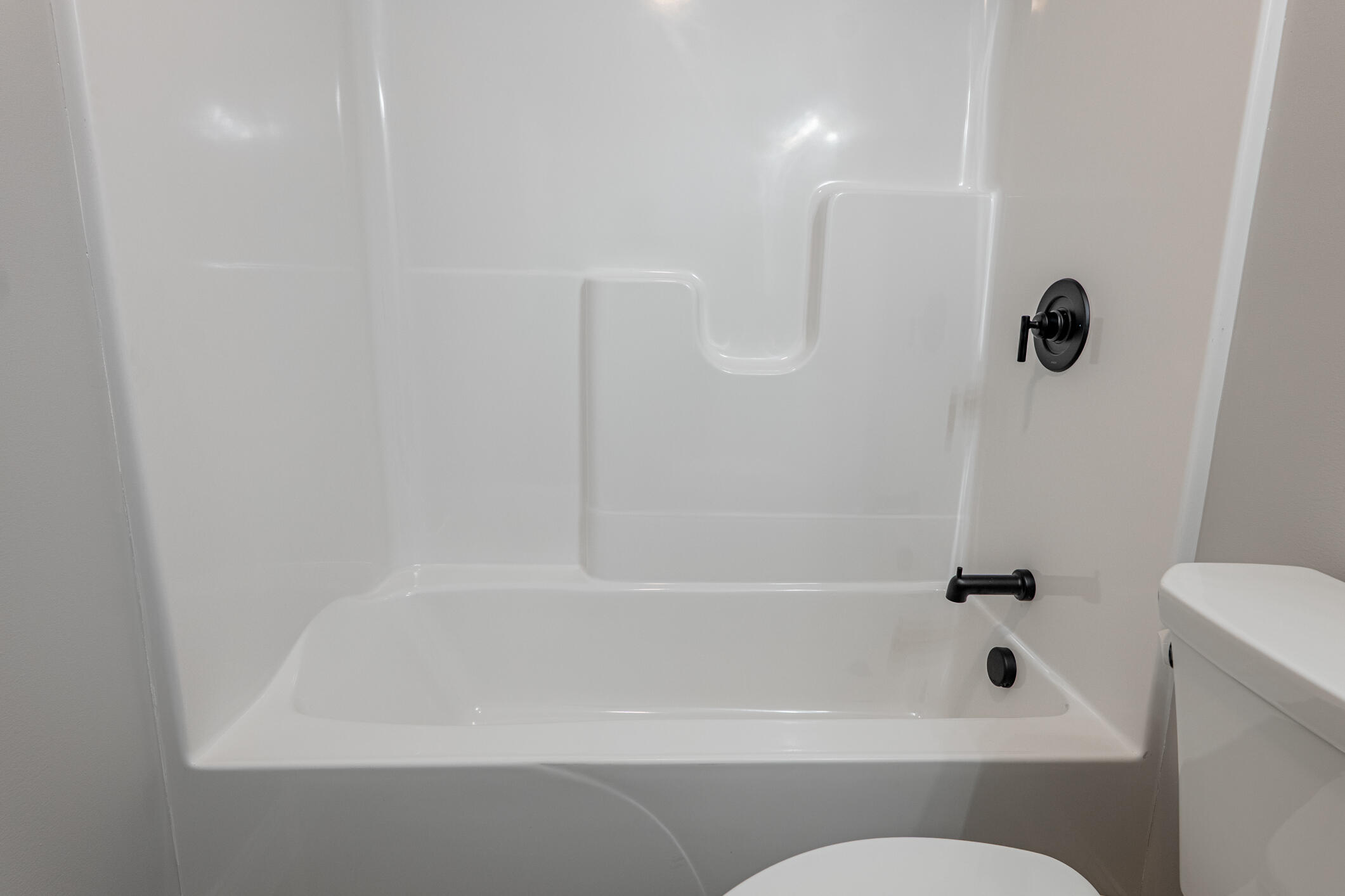 13 Spring Street Lisbon, ME 04250 - Photo 20 of 46 13SpringLisbon-33