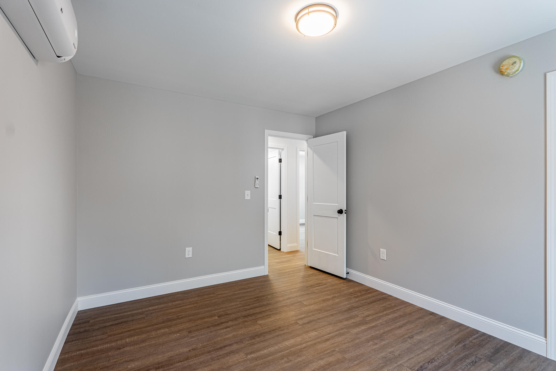 13 Spring Street Lisbon, ME 04250 - Photo 22 of 46 13SpringLisbon-35