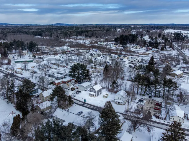 $329,000 | 13 Spring Street, Lisbon, ME 04250