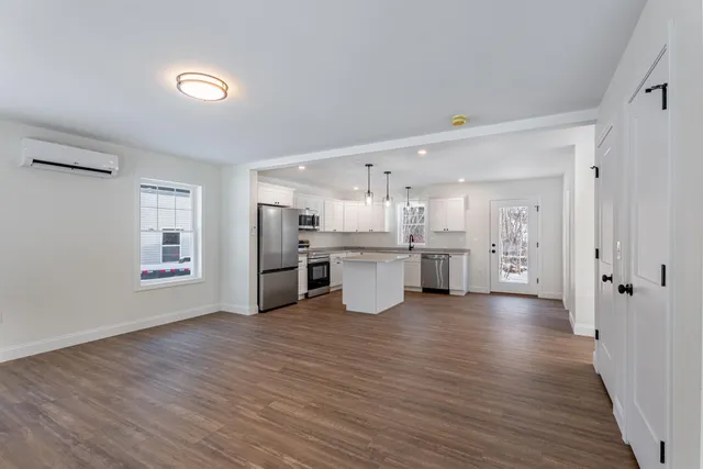 $329,000 | 13 Spring Street, Lisbon, ME 04250