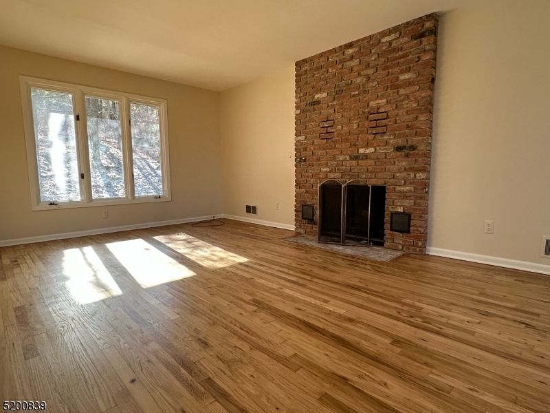 54 Water Street Lebanon, NJ 08833 - Photo 12 of 46