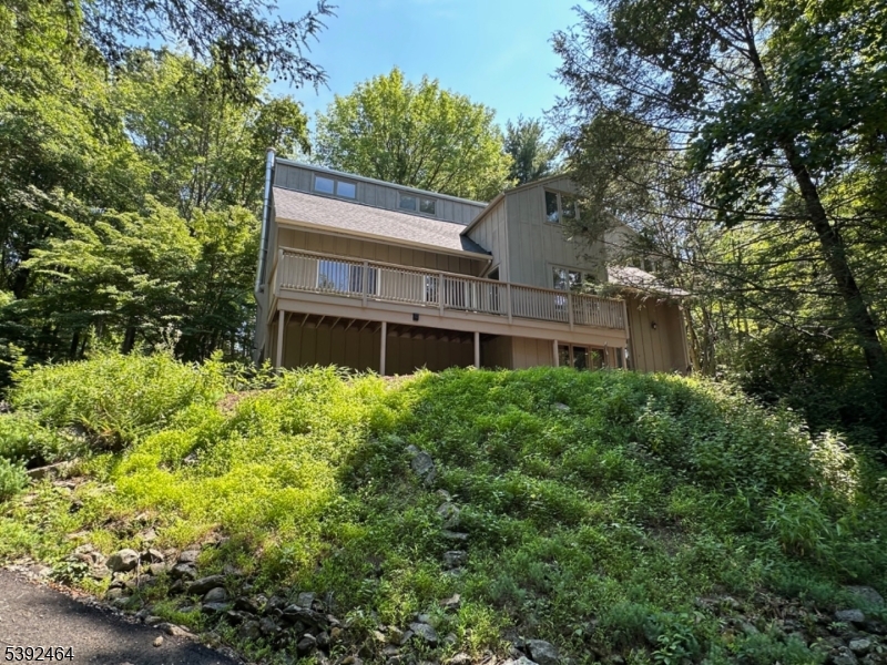 54 Water Street Lebanon, NJ 08833 - Photo 2 of 46