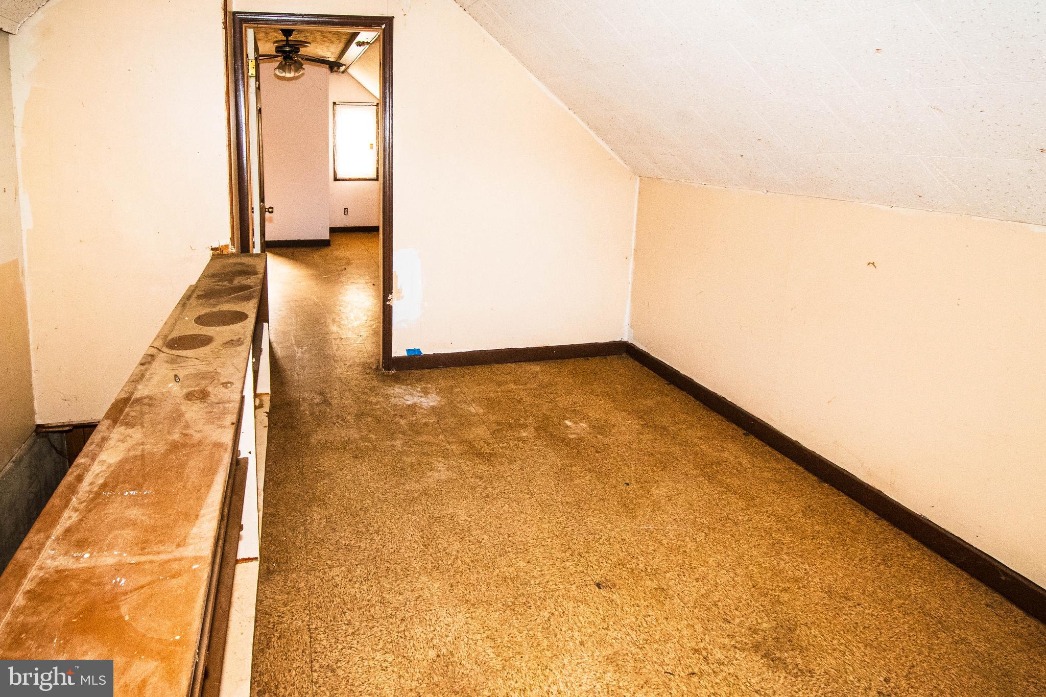 2713 Talbot Road Baltimore, MD 21216 - Photo 11 of 23