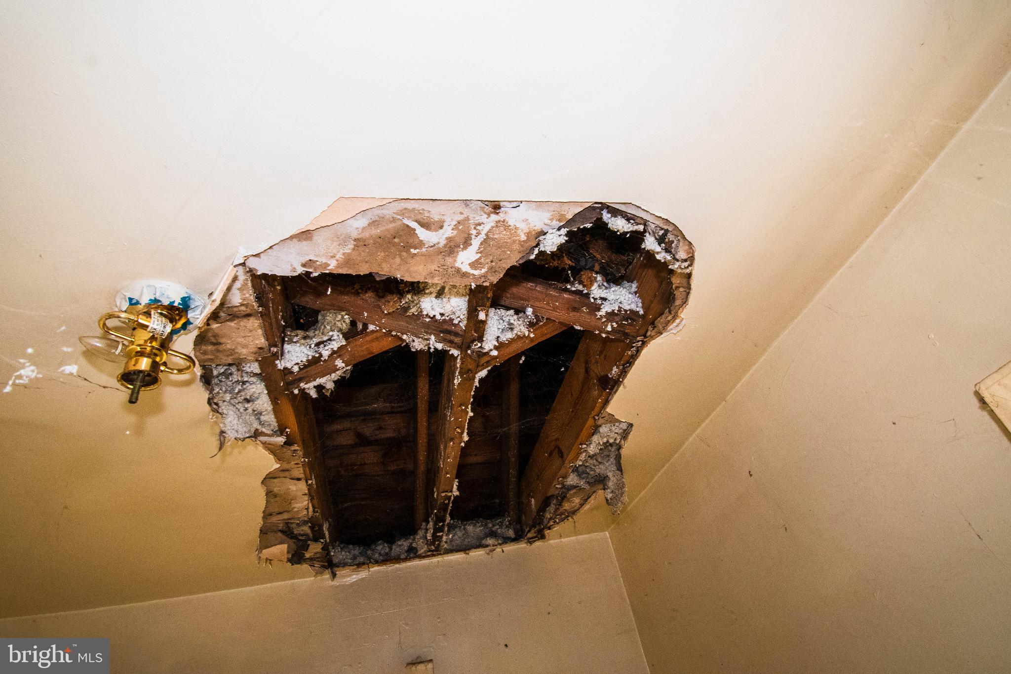 2713 Talbot Road Baltimore, MD 21216 - Photo 16 of 23