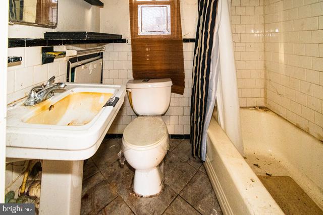 2713 Talbot Road Baltimore, MD 21216 - Photo 10 of 23