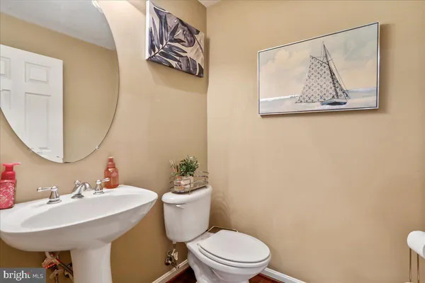 $529,000 | 301 Fontana Circle, Martinsburg, WV 25403