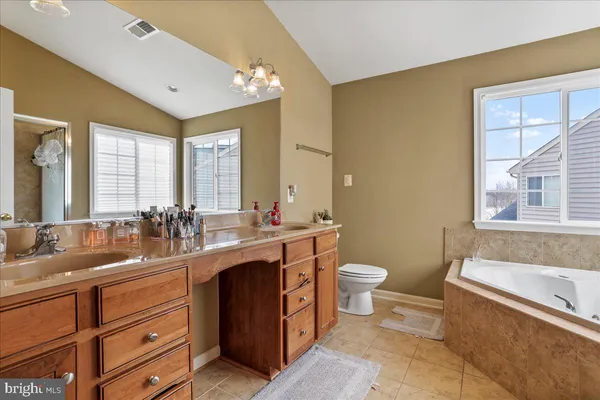 $529,000 | 301 Fontana Circle, Martinsburg, WV 25403