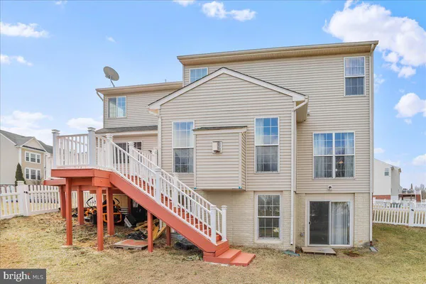 $529,000 | 301 Fontana Circle, Martinsburg, WV 25403