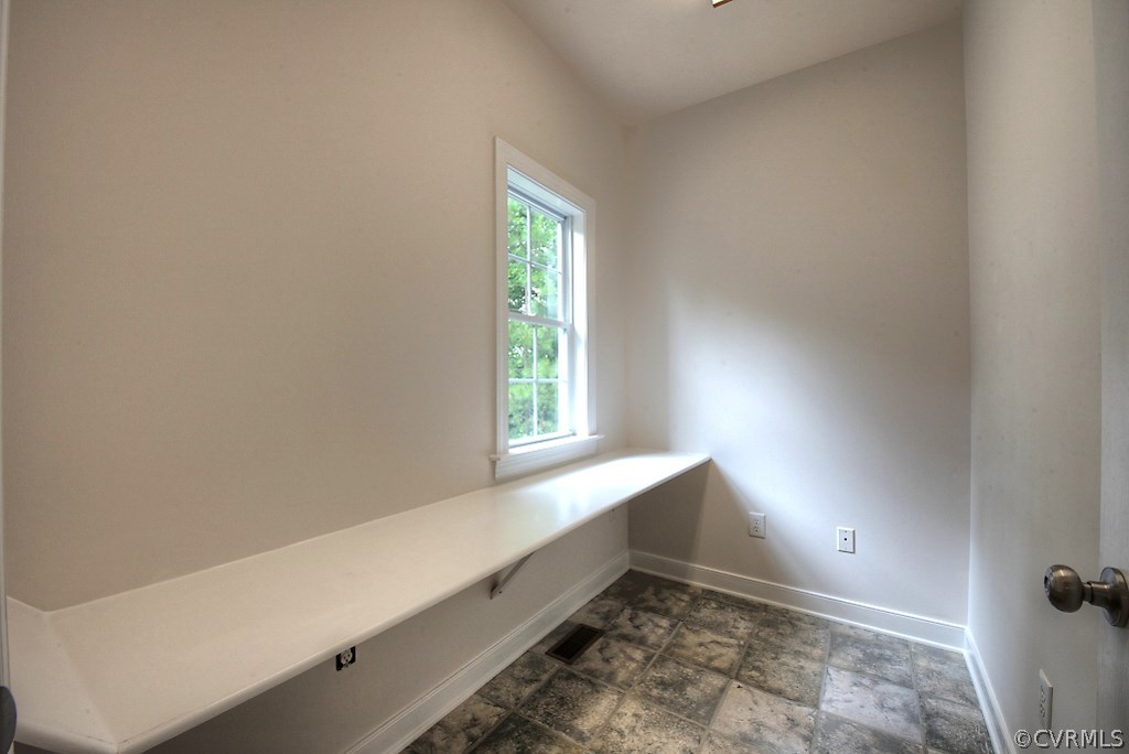6008 Watch Harbour Road Midlothian, VA 23112 - Photo 12 of 38