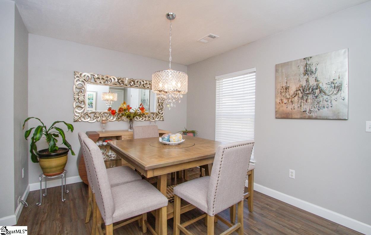 315 Hampton Ridge Drive Greer, SC 29651 - Photo 2 of 35 Gallery Image 2