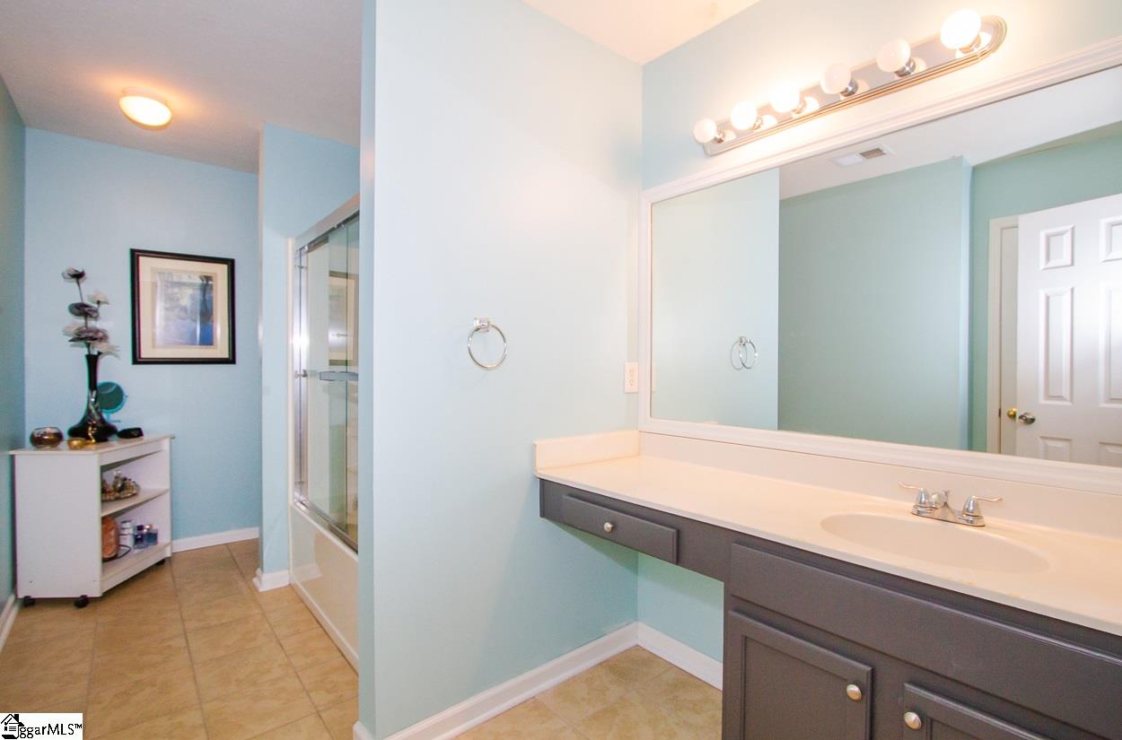 315 Hampton Ridge Drive Greer, SC 29651 - Photo 26 of 35 Gallery Image 26