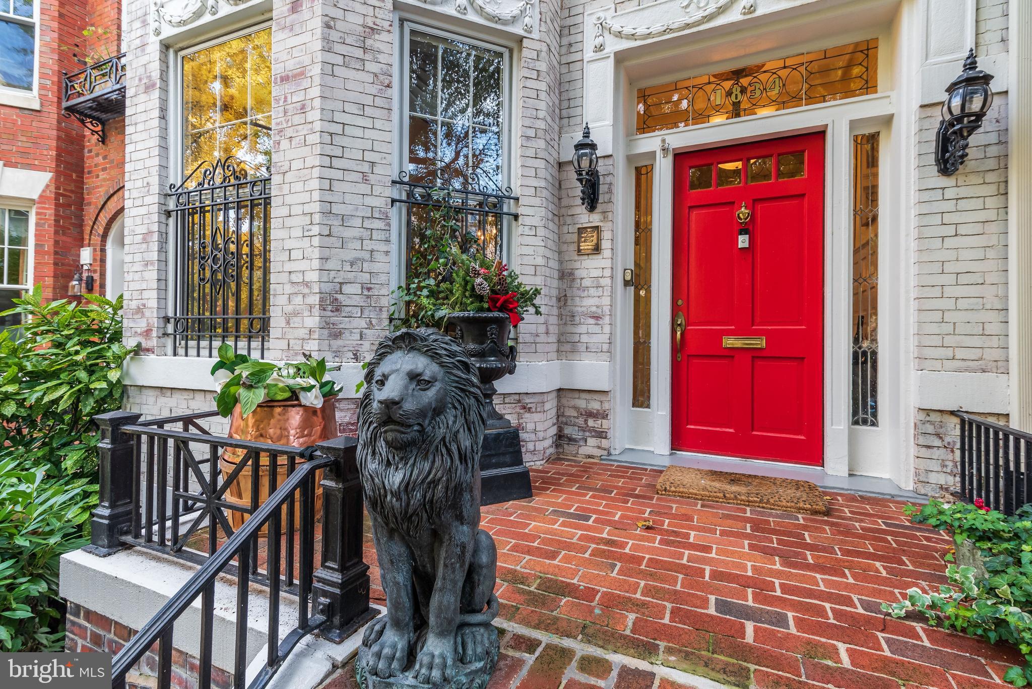 1834 Belmont Road Northwest Washington, DC 20009 - Photo 3 of 47