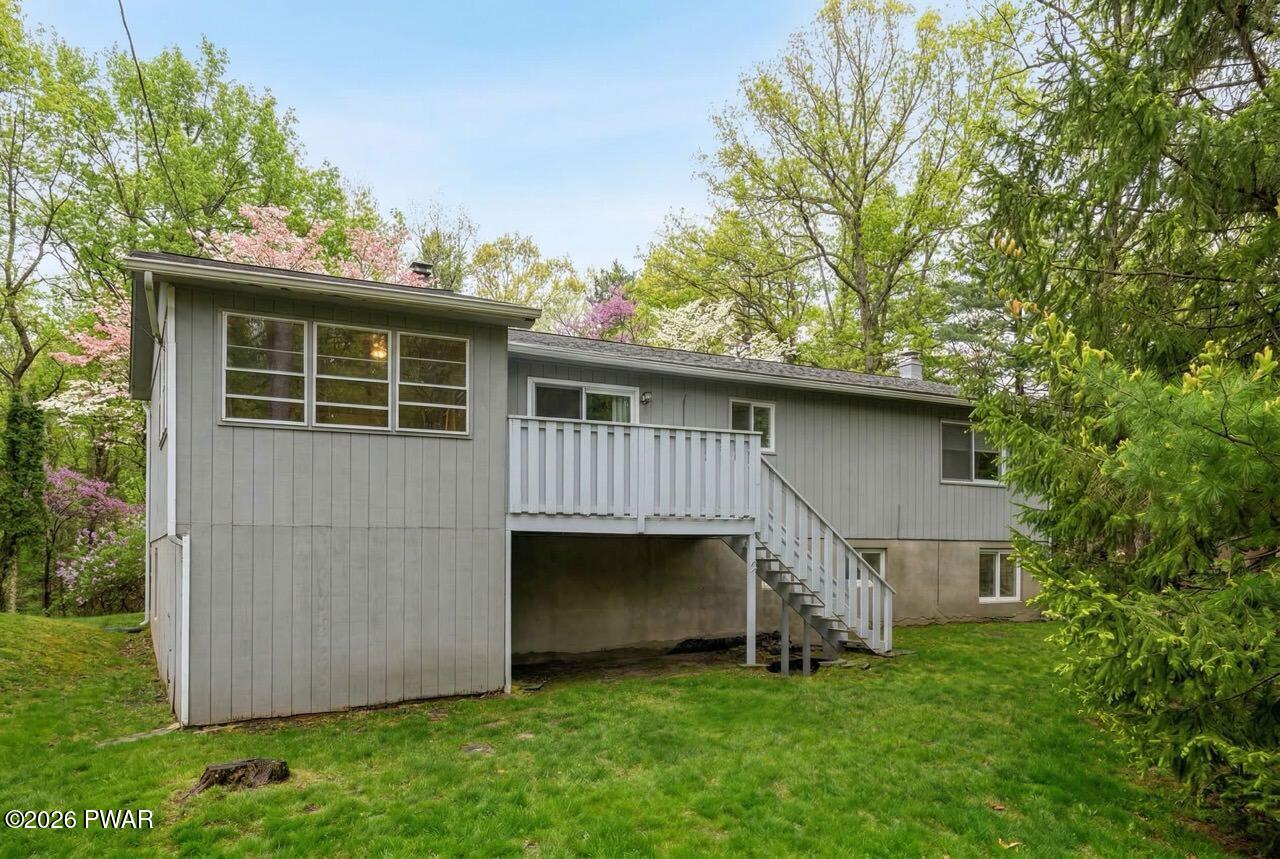 100 Fox Road Dingmans Ferry, PA 18328 - Photo 6 of 51