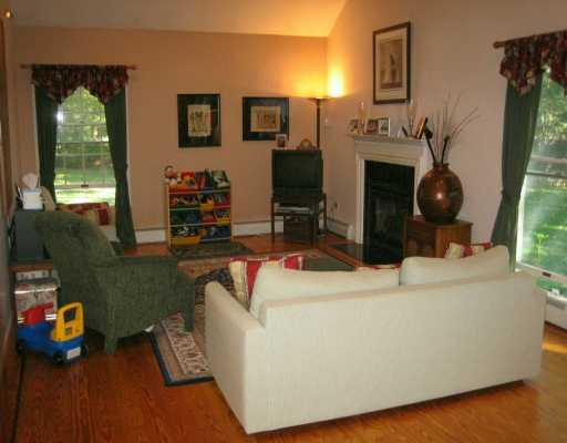 479 New Meadow Road Barrington, RI 02806 - Photo 2 of 8 Den/Family/Great Room.