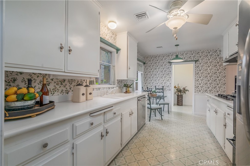 1355 East Level Street Covina, CA 91724 - Photo 10 of 31 a spacious en suite bathroom with a double vanity sink a mirror and a