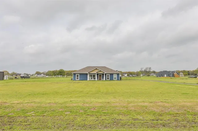 an aerial view of a bathroom