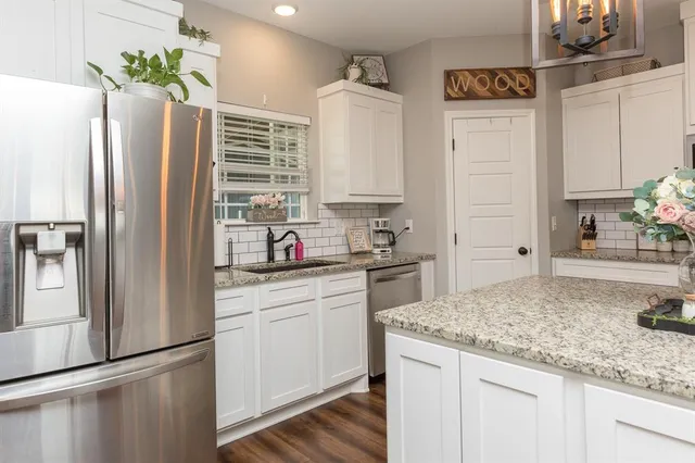 $425,000 | 2280 VZ County Road, Canton, TX 75103