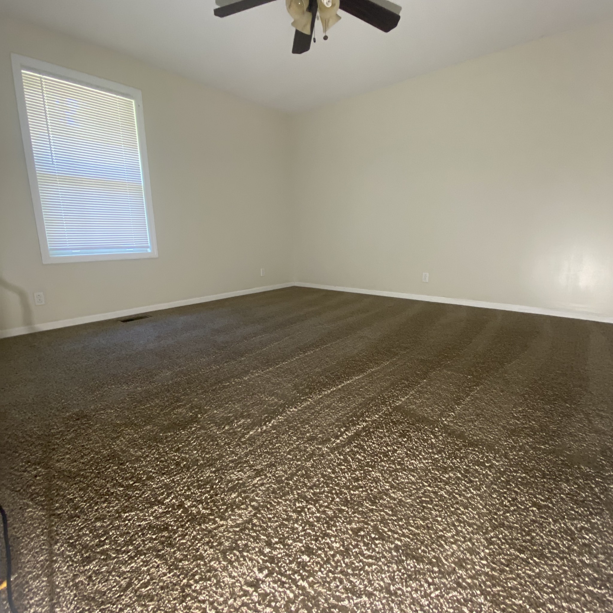1055 Salem Ridge Road Clarksville, TN 37040 - Photo 11 of 18 en empty room with wooden floor