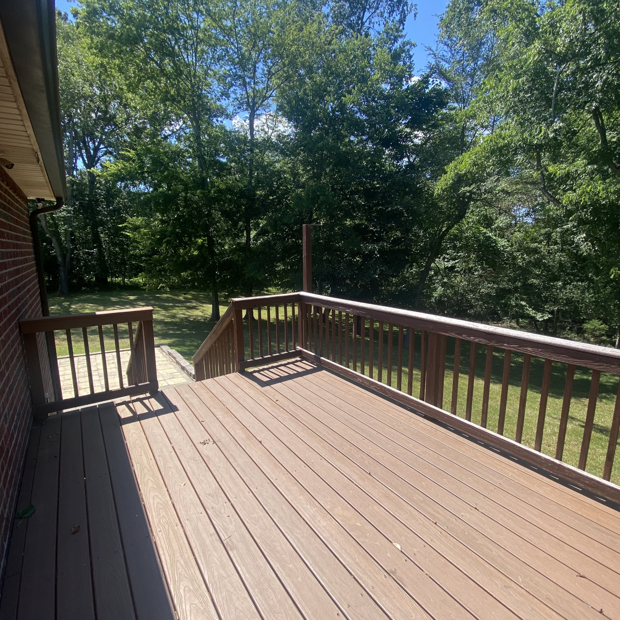 1055 Salem Ridge Road Clarksville, TN 37040 - Photo 6 of 18 a view of balcony with wooden floor and fence