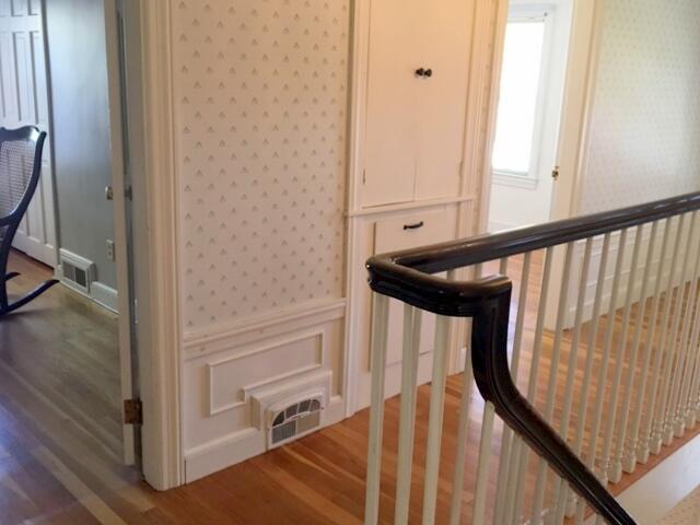 10 Lloyd Road Waterville, ME 04901 - Photo 20 of 37 2nd floor hallway