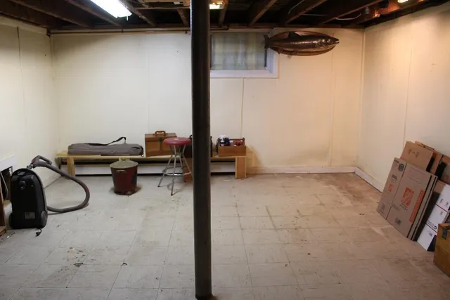 $545,000 | 18 Elmwood Avenue, South Portland, ME 04106